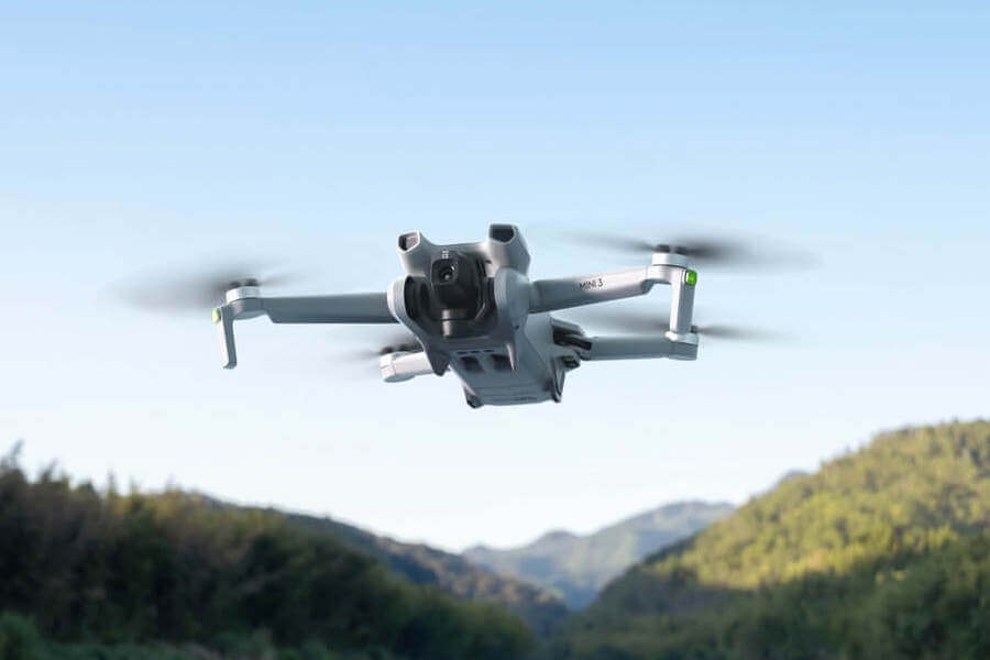 Vidéos Drône julien sgheiz conseiller immobilier à La Crau Vidéos Drône julien sgheiz conseiller immobilier à La Crau